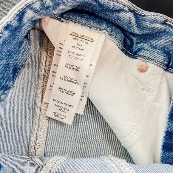 ⚡️GOOD AMERICAN GOOD LEGS SKINNY JEANS - Picture 9 of 9